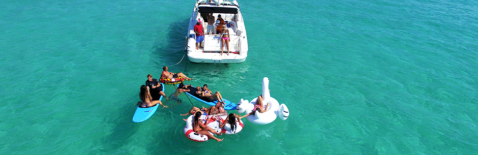 Cancun, Luxury Yachts Playa del Carmen, Riviera Maya Yacht Charters, Playa del Carmen Luxury Yacht Charter, Yacht charters Playa del Carmen, Hire a boat in playa Mexico,