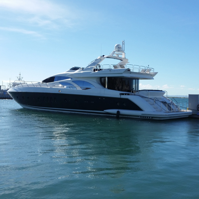 100' Azimut luxury yacht blue, Yacht charters boat rentals, ocean